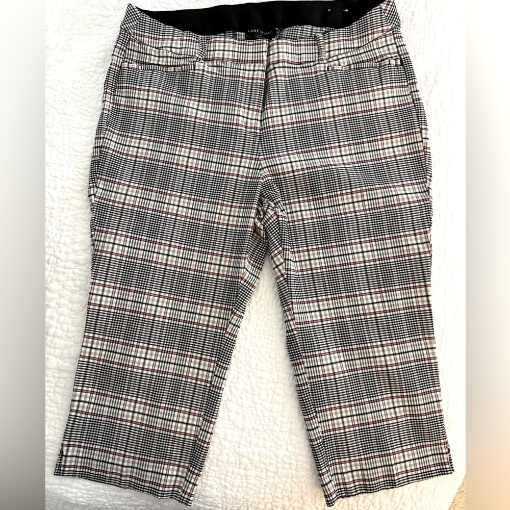 Lane Bryant 4 Seasons Slim Capri Pant size 20